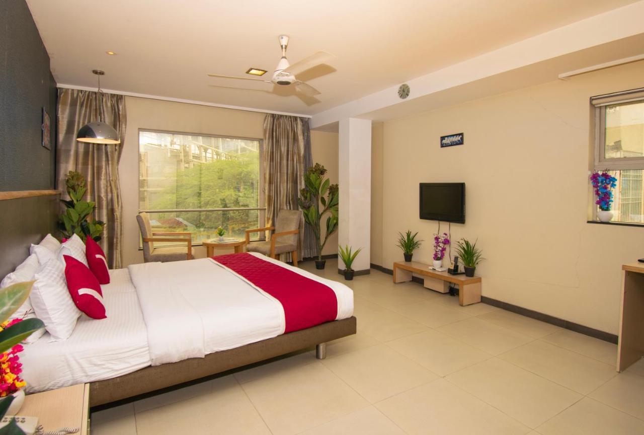 Octave Koregaon Park Poona Buitenkant foto